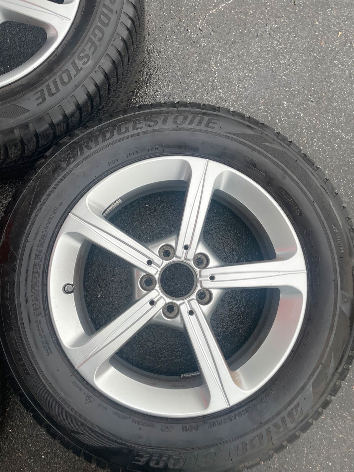 Mercedes GLA GLB Winterradsatz 08
