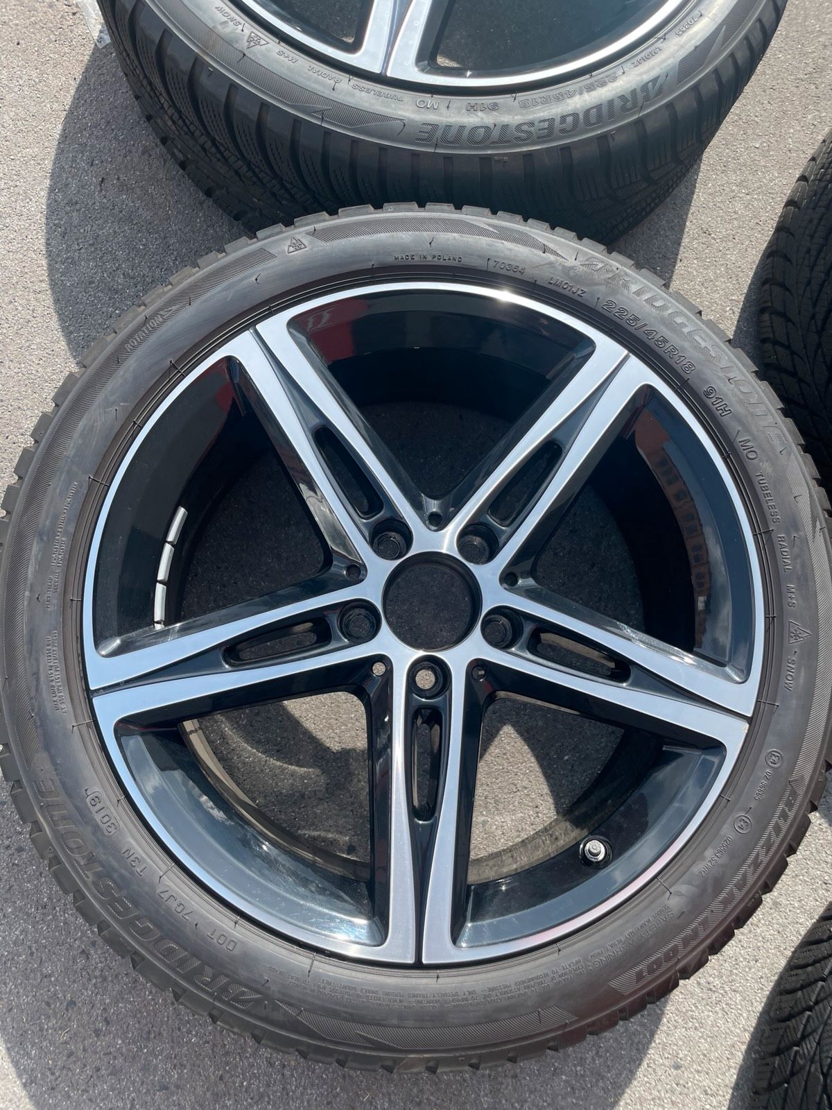 Original Mercedes A-Klasse B-Klasse CLA W177 C118 W247 X118 Winterradsatz Kompletträder 18 Zoll A1774010700 – Originalfoto 10