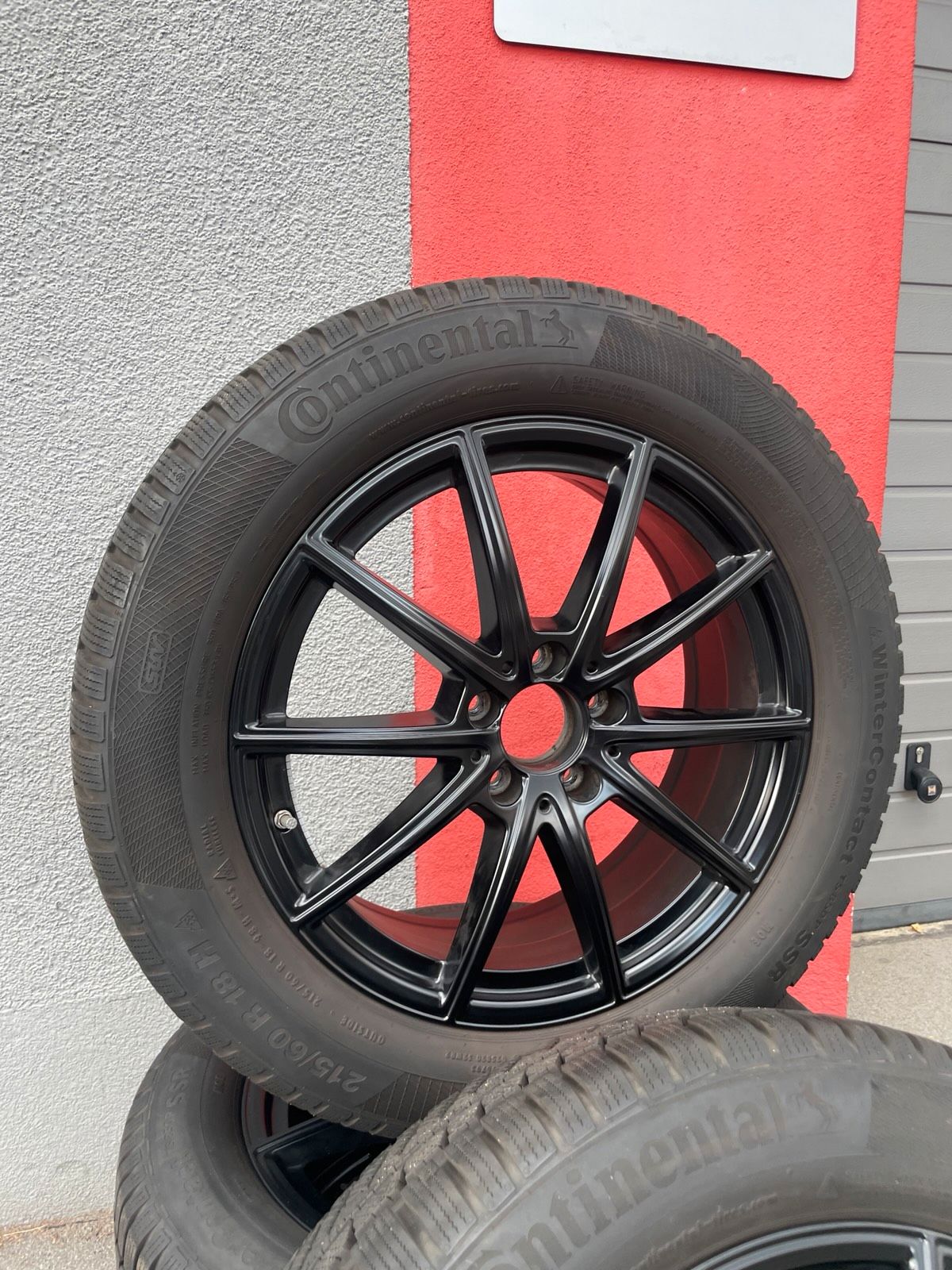Original Mercedes GLA GLB H247 X247 Winterradsatz Kompletträder 18 Zoll A2474012600 – Originalfoto 4