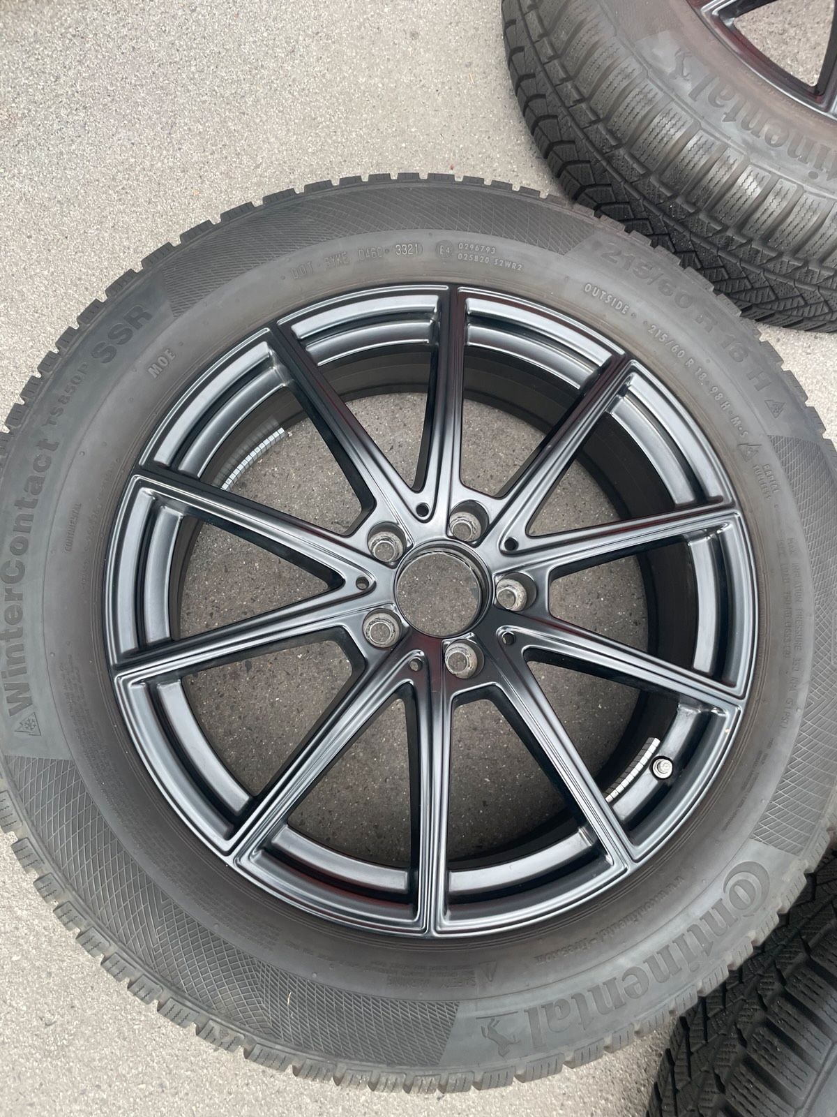 Original Mercedes GLA GLB H247 X247 Winterradsatz Kompletträder 18 Zoll A2474012600 – Originalfoto 7