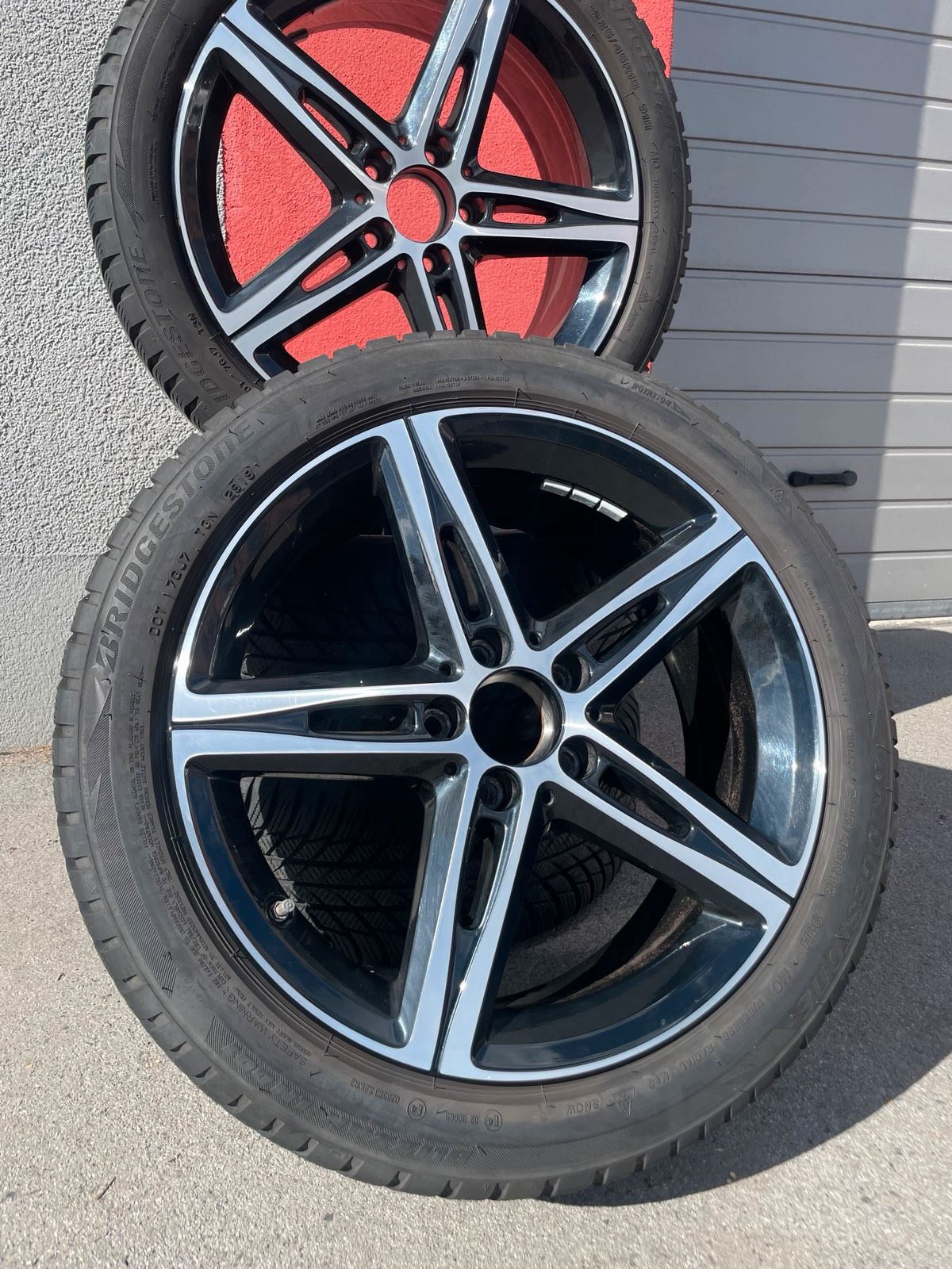 Original Mercedes A-Klasse B-Klasse CLA W177 C118 W247 X118 Winterradsatz Kompletträder 18 Zoll A1774010700 – Originalfoto 3