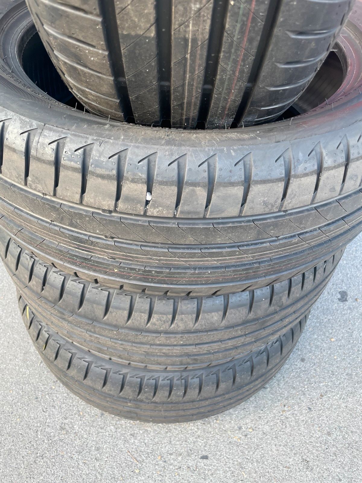 4x Bridgestone Turanza T005 MO Sommerreifen 19 Zoll 235/50 R19 99W – Originalfoto 3