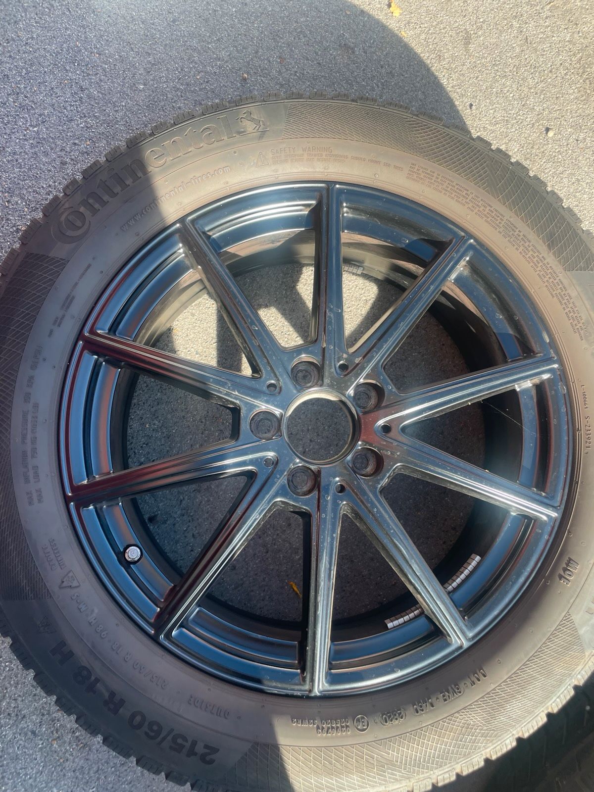 Original Mercedes GLA GLB H247 X247 Winterradsatz Kompletträder 18 Zoll A2474012600 – Originalfoto 9
