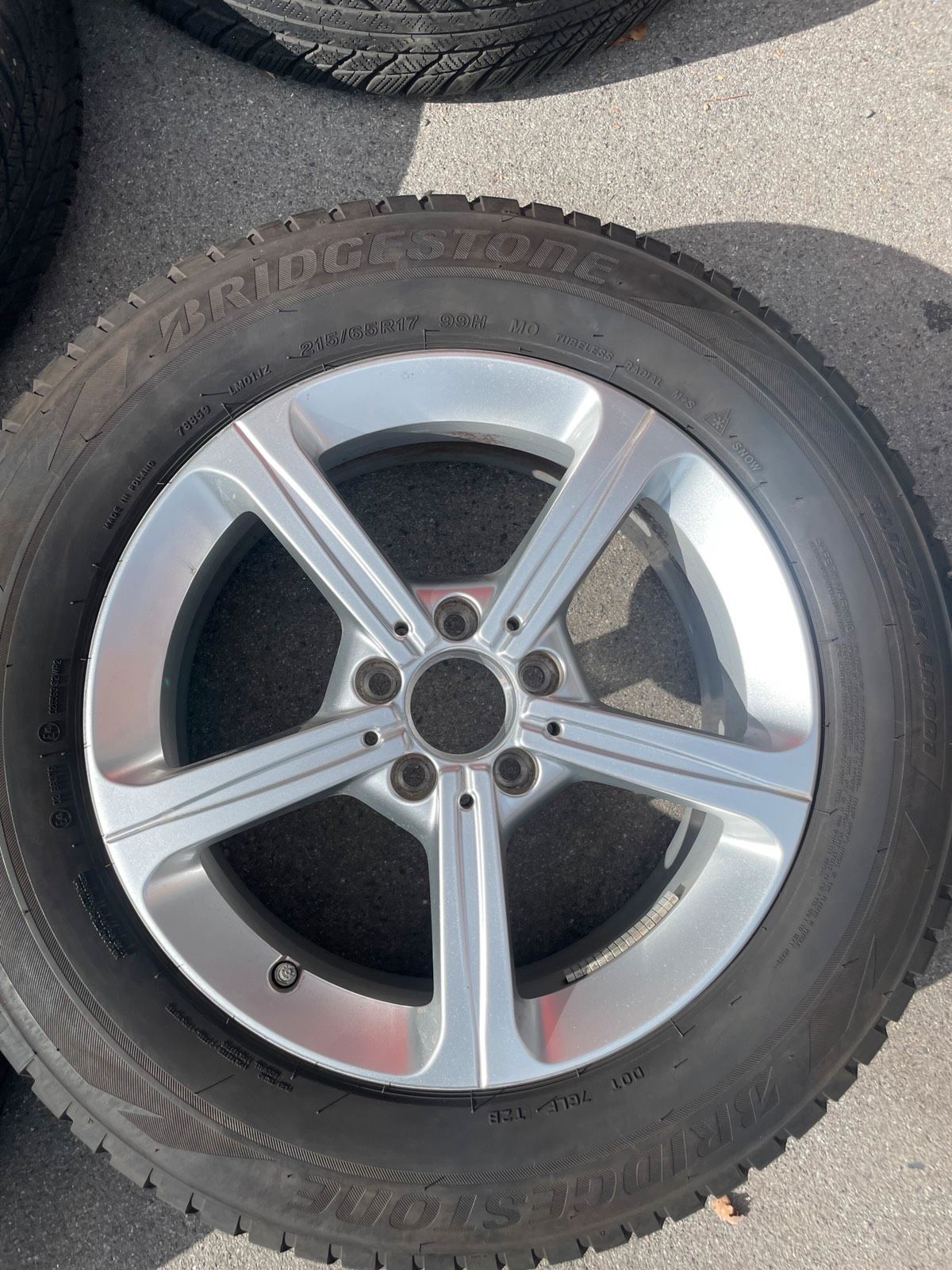 Original Mercedes GLA GLB H247 X247 Winterradsatz Kompletträder 17 Zoll A1774011200 – Originalfoto 8