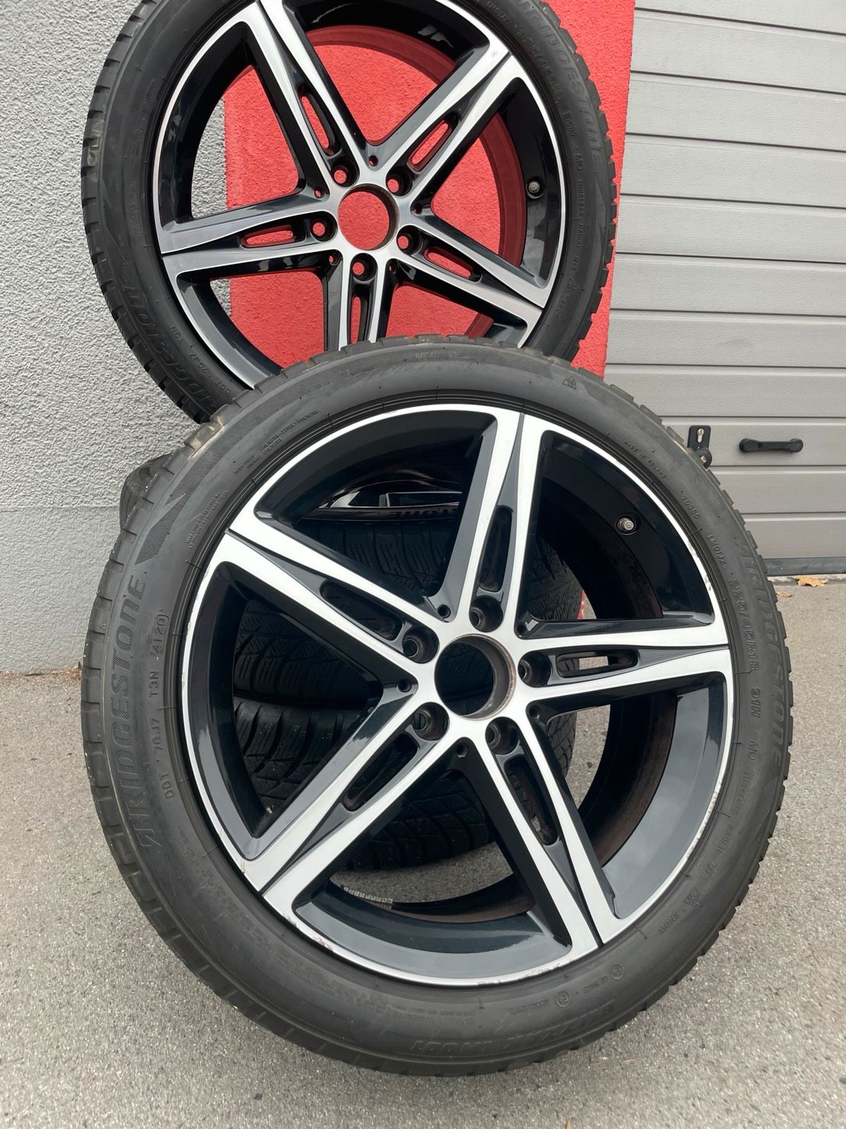 Original Mercedes A-Klasse B-Klasse CLA W177 C118 W247 X118 Winterradsatz Kompletträder 18 Zoll A1774010700 – Originalfoto 3