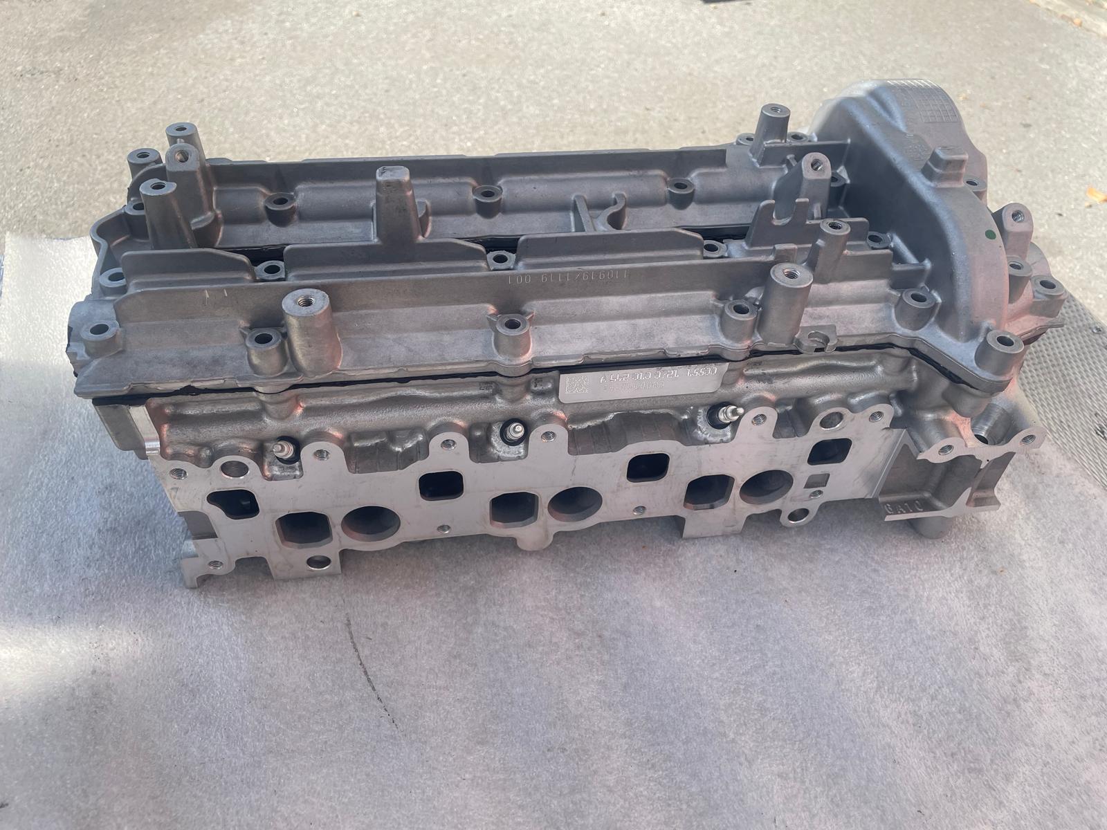 NEUWERTIG ORIGINAL MERCEDES ZYLINDERKOPF LINKS A6420100721 OM642 3.0 CDI Sprinter W906